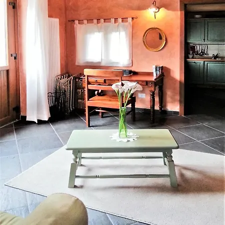 Rustico Degli Ulivi Spa Feriehus